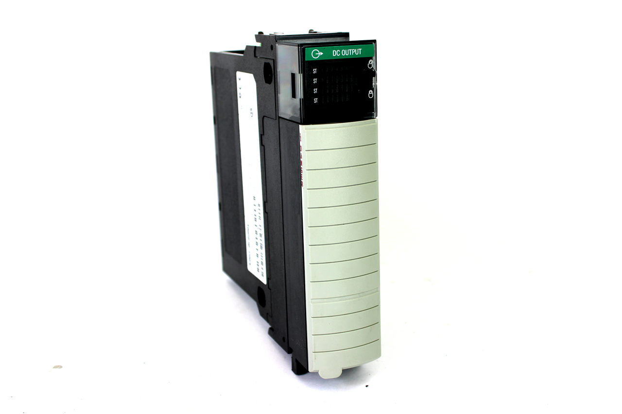 Allen Bradley 1756OB32/A ControlLogix DC Digital Output Module, 10
