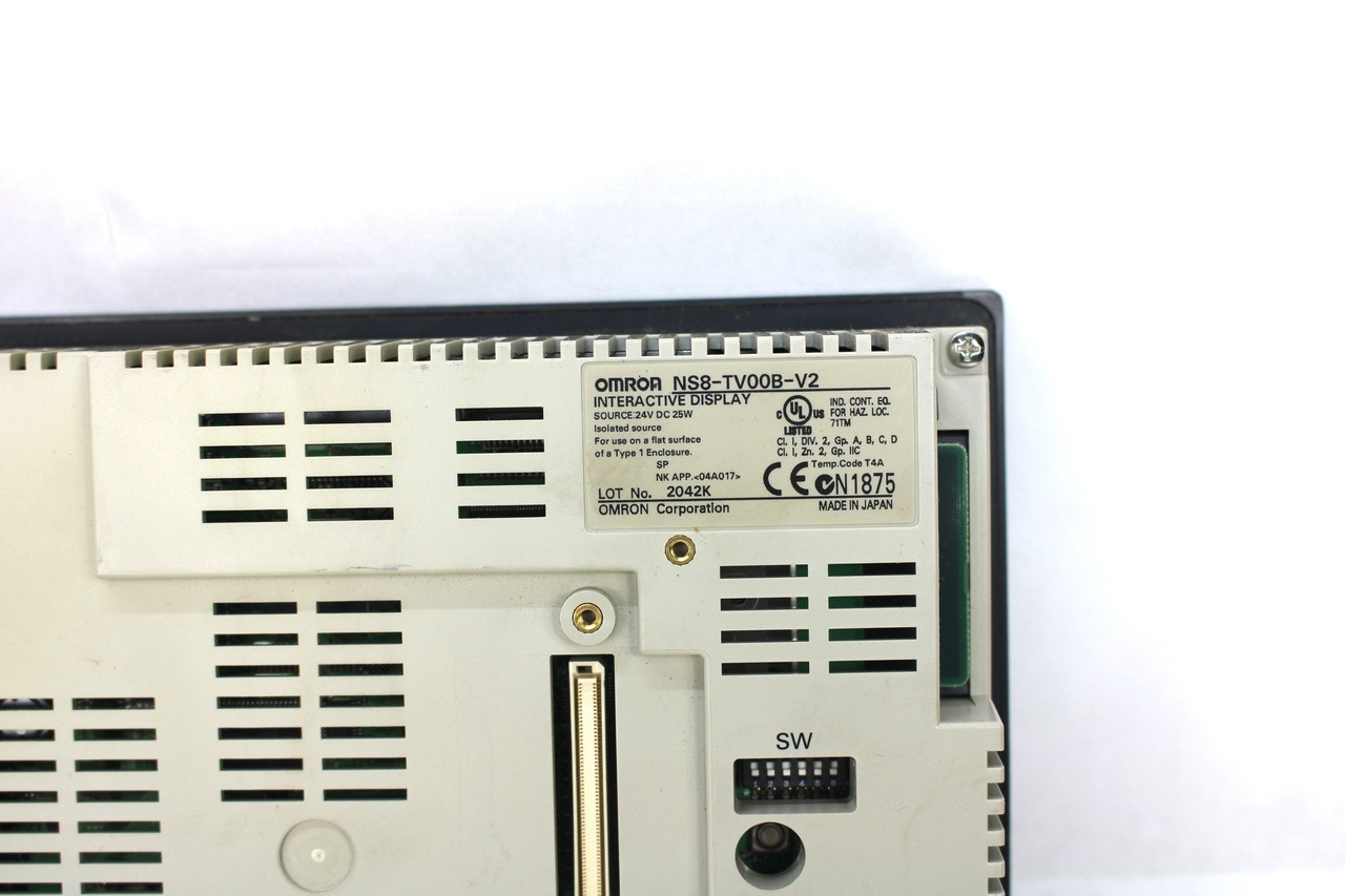 Omron NS8-TV00B-V2 Interactive Display HMI 24V 8.4