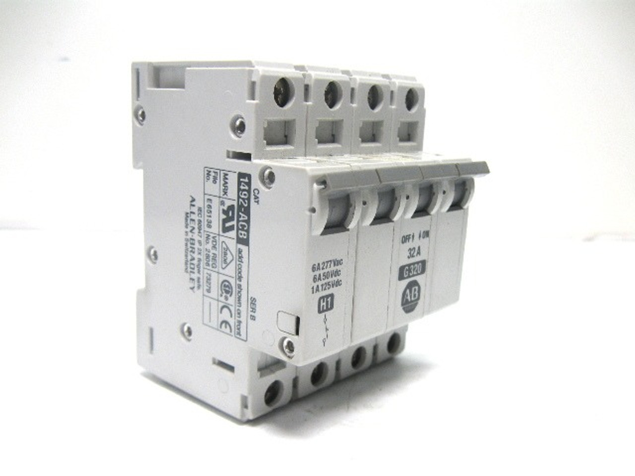 Allen Bradley 1492-ACBH1 and 1492-CB3G320 Circuit Breaker 32 Amp