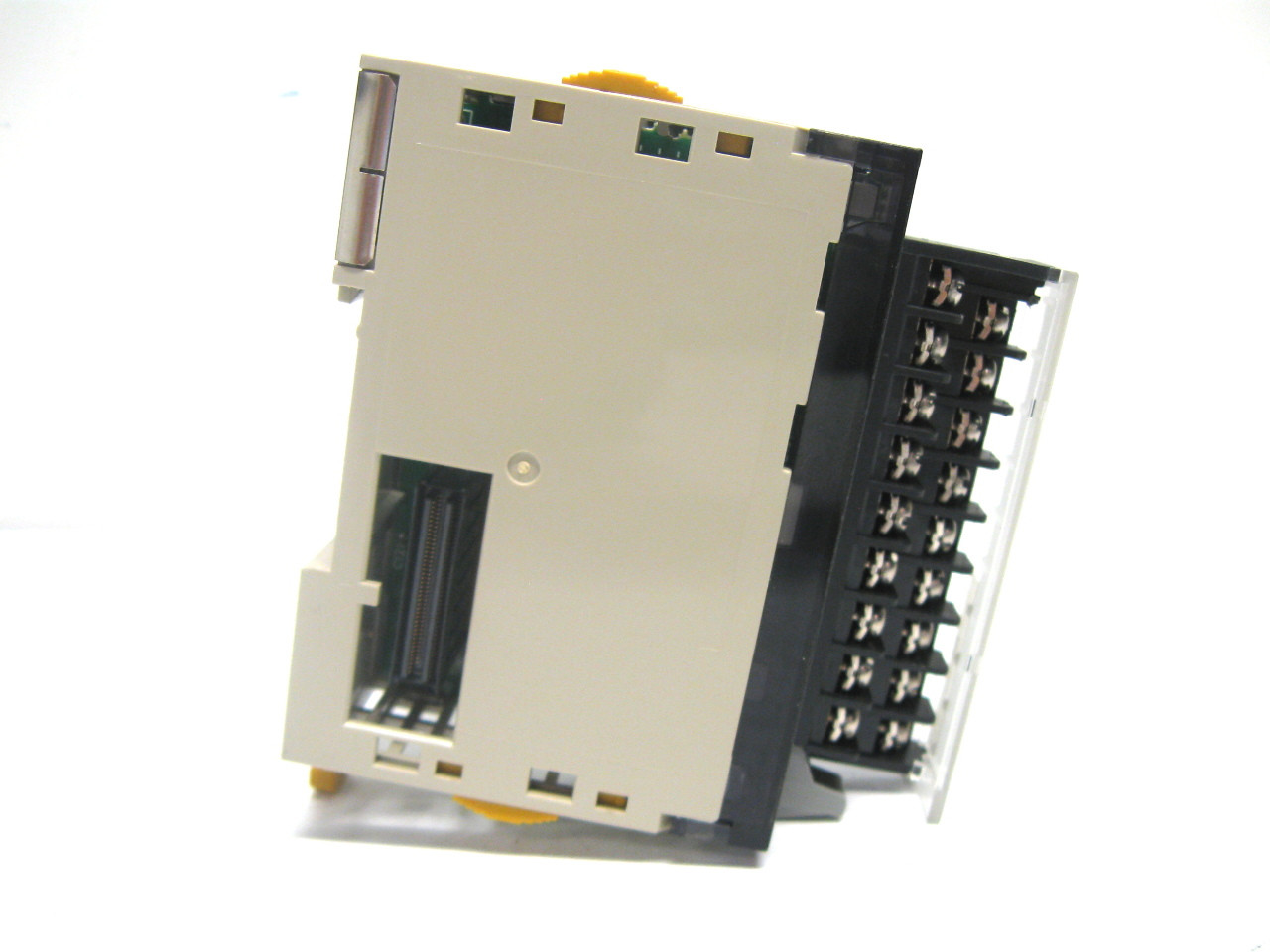 オムロンCJ1W-ID211 *３個 CJ1W-ID211 | OMRON, Europe