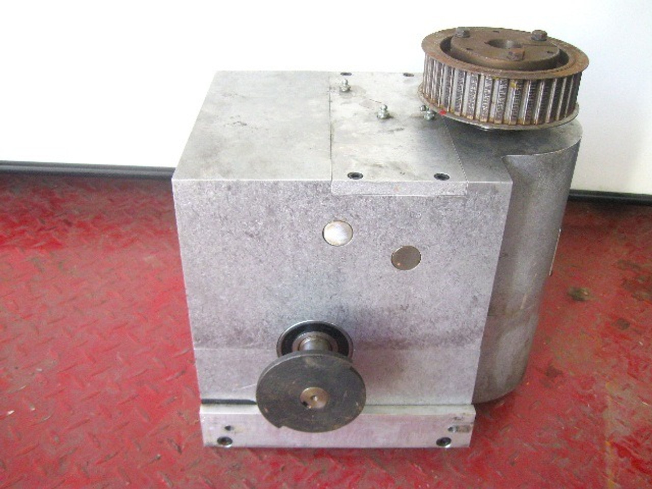 Stelron Trans-Part J-2-D-180-0-LK Oscillating Rotary Motion Indexer 180 Degree