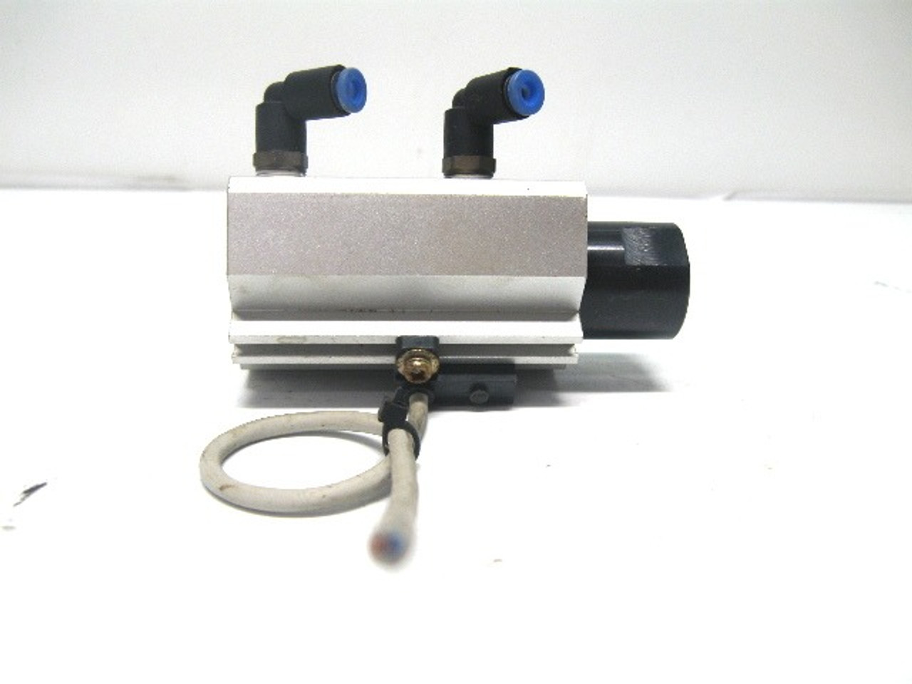 SMC RSDQB20-20D Pneumatic Stopper Cylinder 20 MM Bore 20 MM Stroke