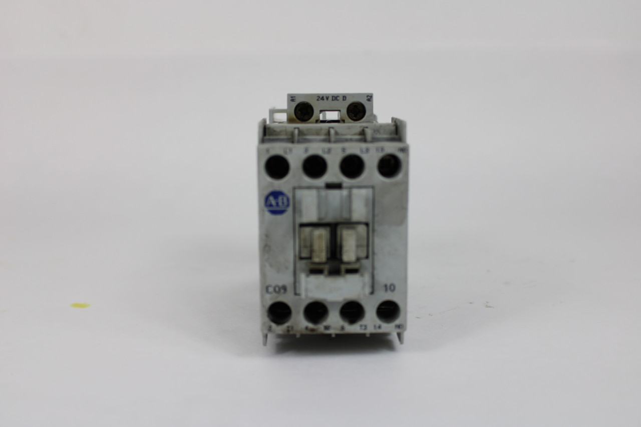 Allen Bradley 100-C09D10 Contactor 110/120 V Coil Voltage, Series A 3 Pole New
