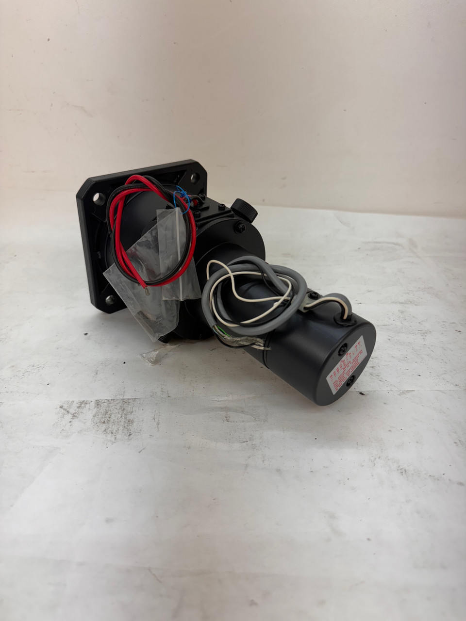 Yaskawa UGRMEM-08SA2XF Minertia Motor RM Series TFUE-036SE New
