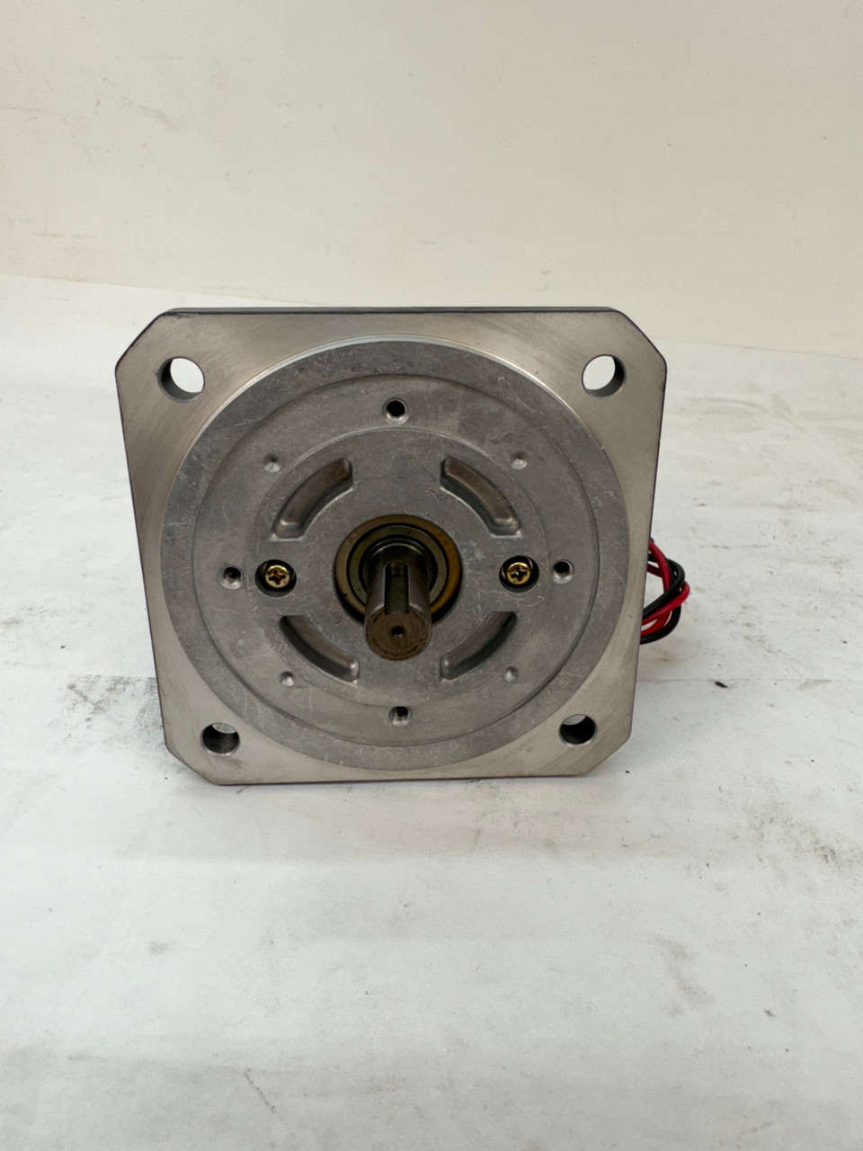 Yaskawa UGRMEM-08SA2XF Minertia Motor RM Series TFUE-036SE New