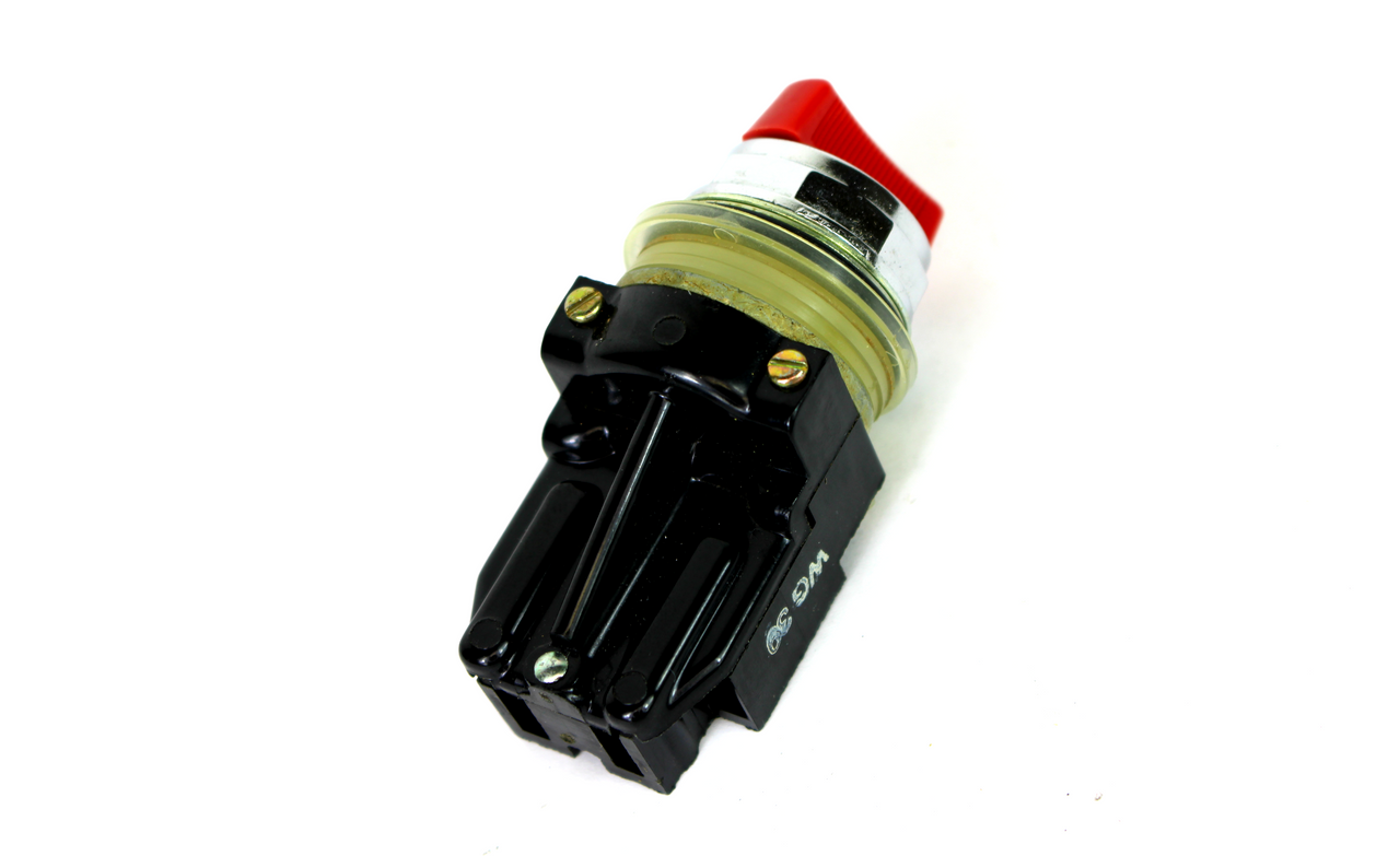 General Electric CR104B131 Mini Oiltight Selector Switch, 150V