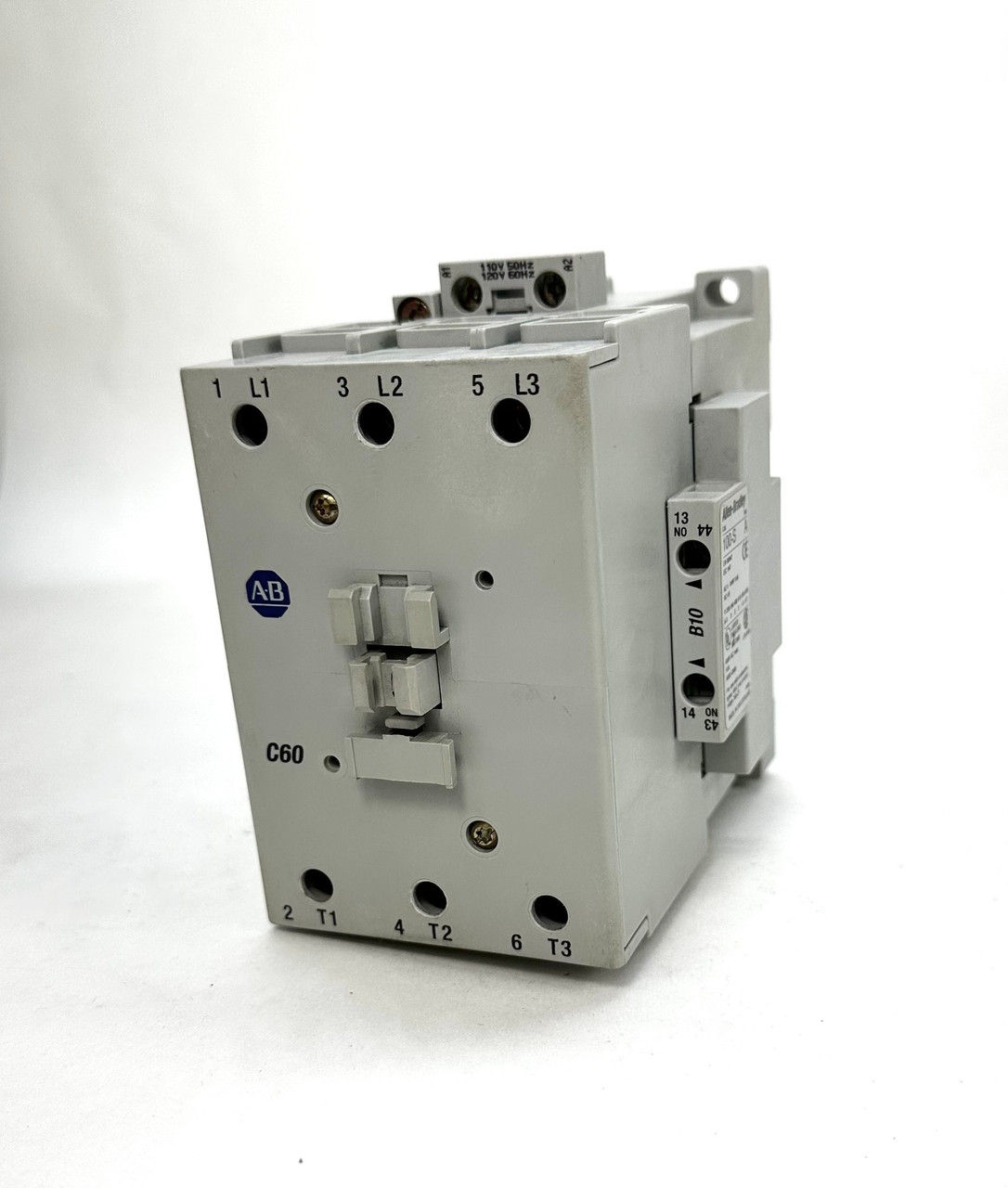 Allen Bradley 100-C60*00 Contactor 120V Coil