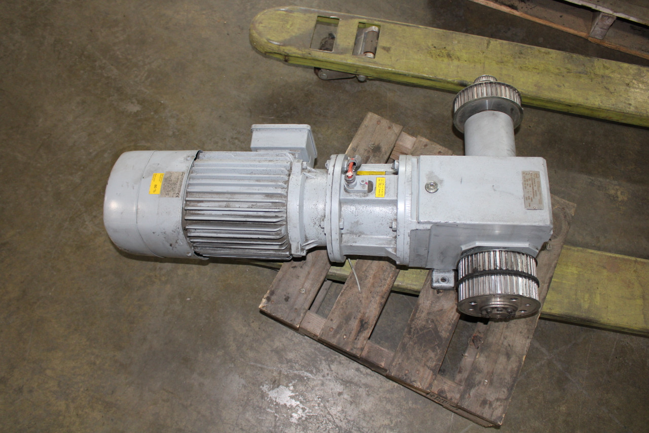 Stober B21R100LX4ST03 Gear Motor 3-Phase w/ K302VNG0115MR30D100L4 Gearbox