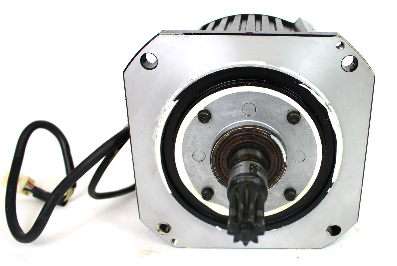 Yaskawa SGMDH-06A2A-YR25 AC Servo Motor 200V 550W