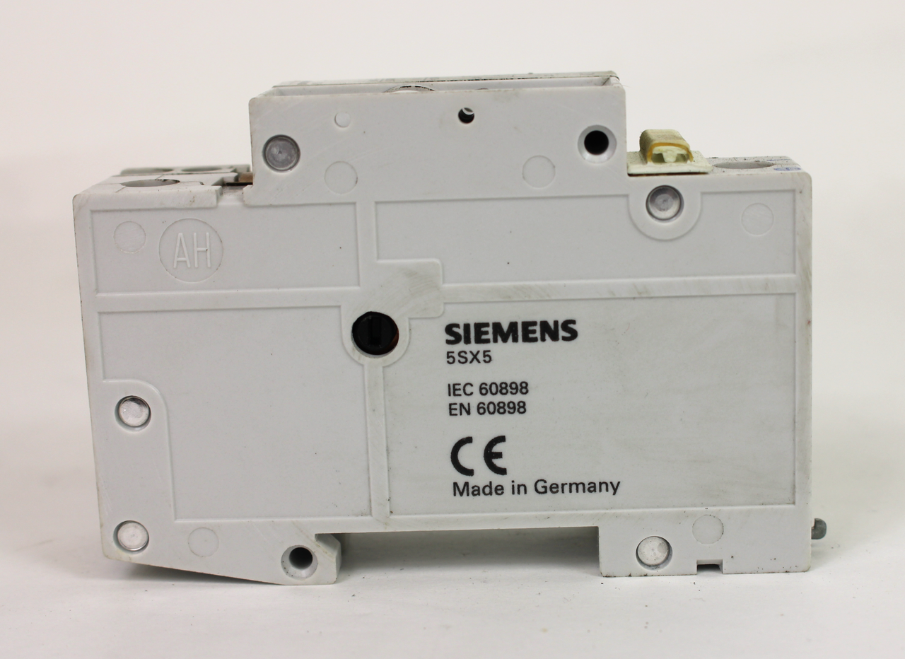 Siemens 5SX51 Circuit Breaker w/ 5SX9100HS Auxiliary Contact