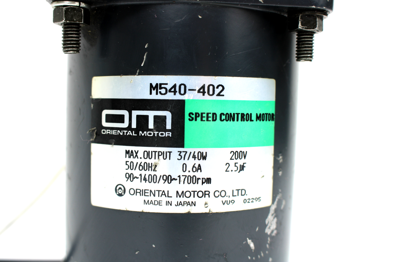 Oriental Motor M540-402 Speed Control Motor w/ 5GN36K / 5GN10XK Gear Heads, 200V