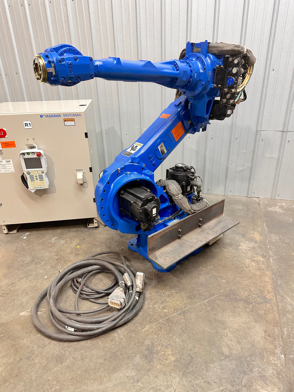 Motoman MS80W Robot, DX100 Control Teach Pendant 80Kg Payload Material Handling
