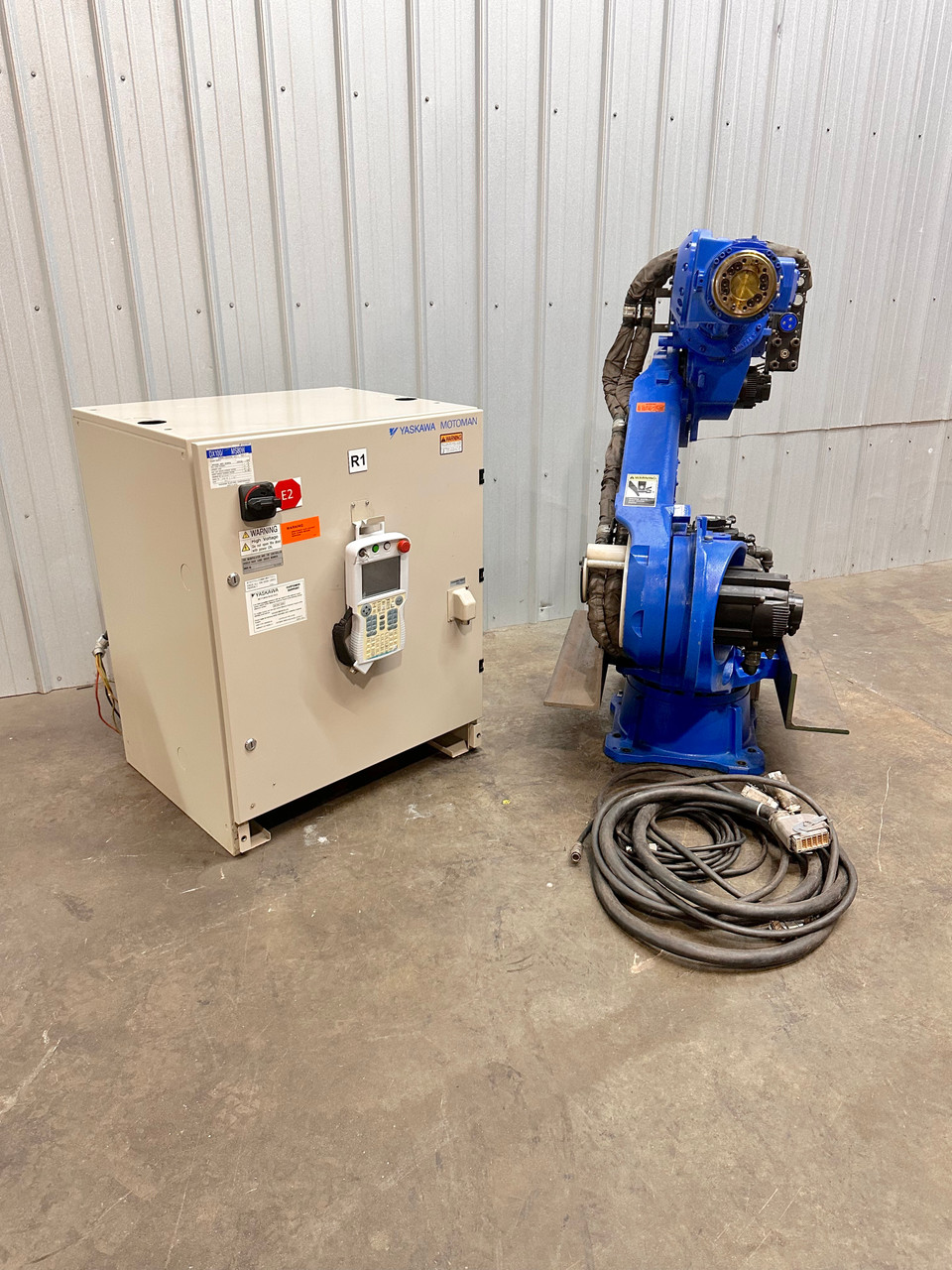 Motoman MS80W Robot, DX100 Control Teach Pendant 80Kg Payload Material Handling
