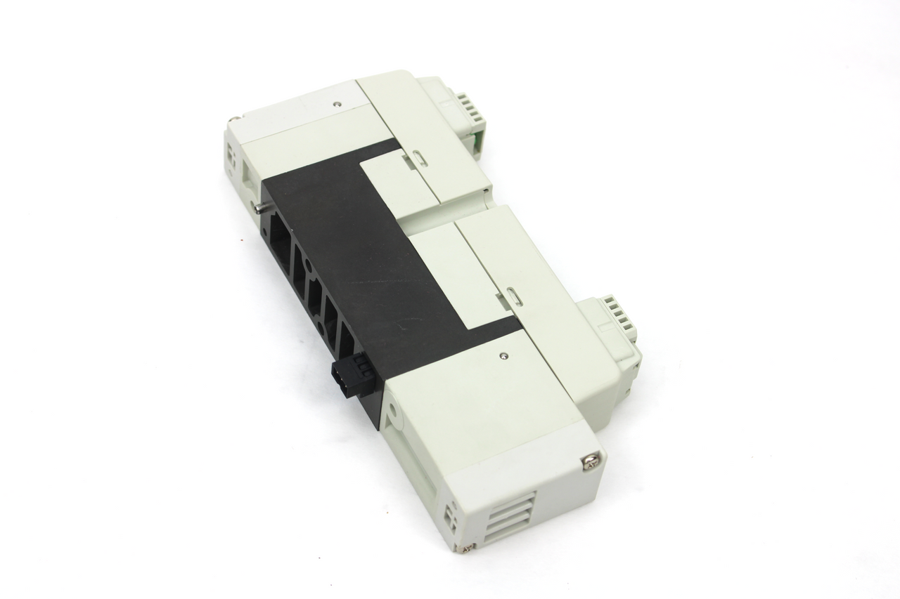 CKD W4GB439-00-3 Pneumatic Solenoid Valve, 0.2~1.0 MPa, NEW