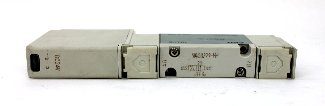 CKD W4GB229-MH Pneumatic Solenoid Valve 0.2~0.7MPa, 24VDC, NEW