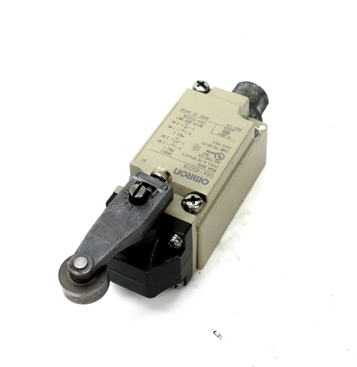 Omron D4A-4501N Limit Switch, 600V