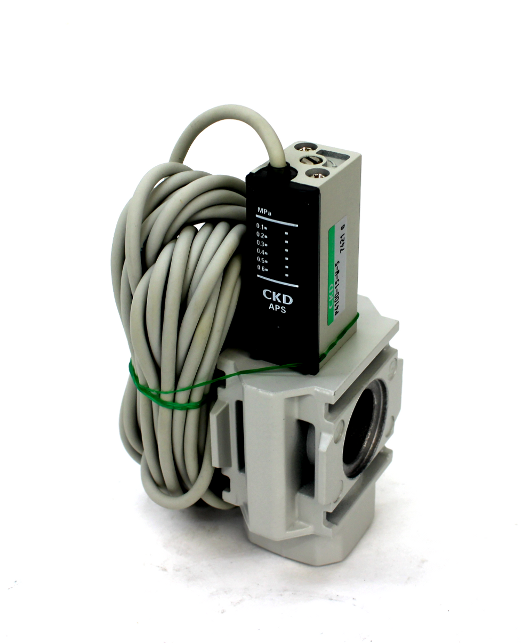 CKD P4100-15-W-5 Pressure Switch 0.1-0.6MPa w/ J400-W Bracket
