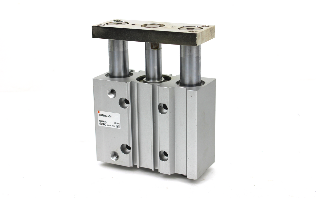 SMC MGPM32-30 Pneumatic Compact Cylinder