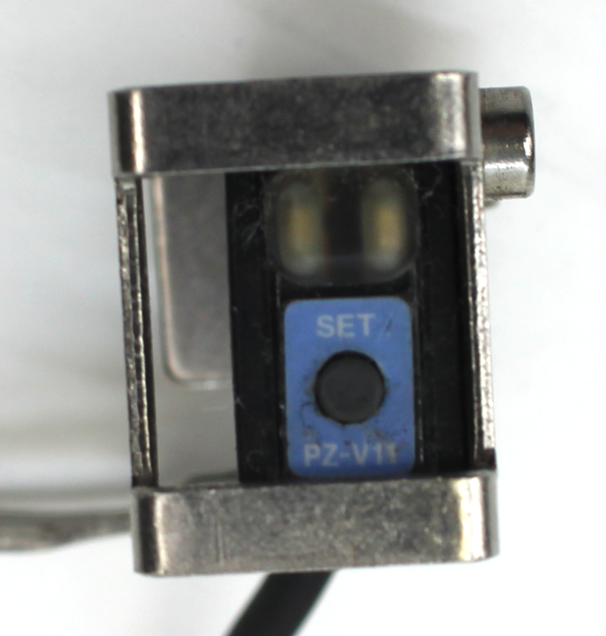 Keyence PZ-V11 Photoelectric Sensor, 12-24VDC