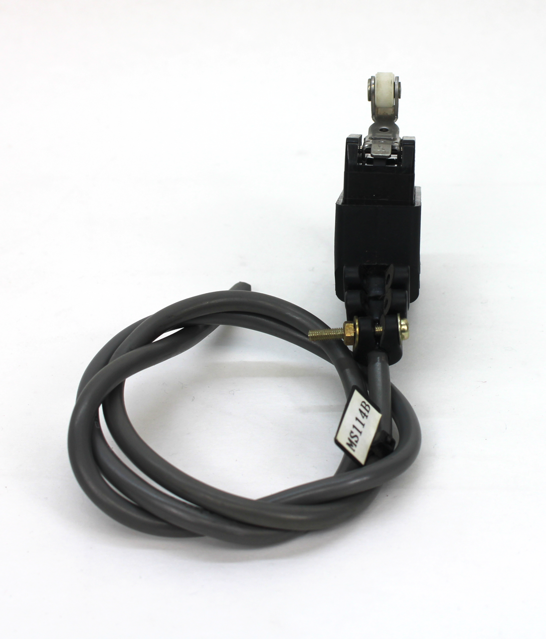 Omron Z15GW22B Roller Lever Limit Switch, 15A