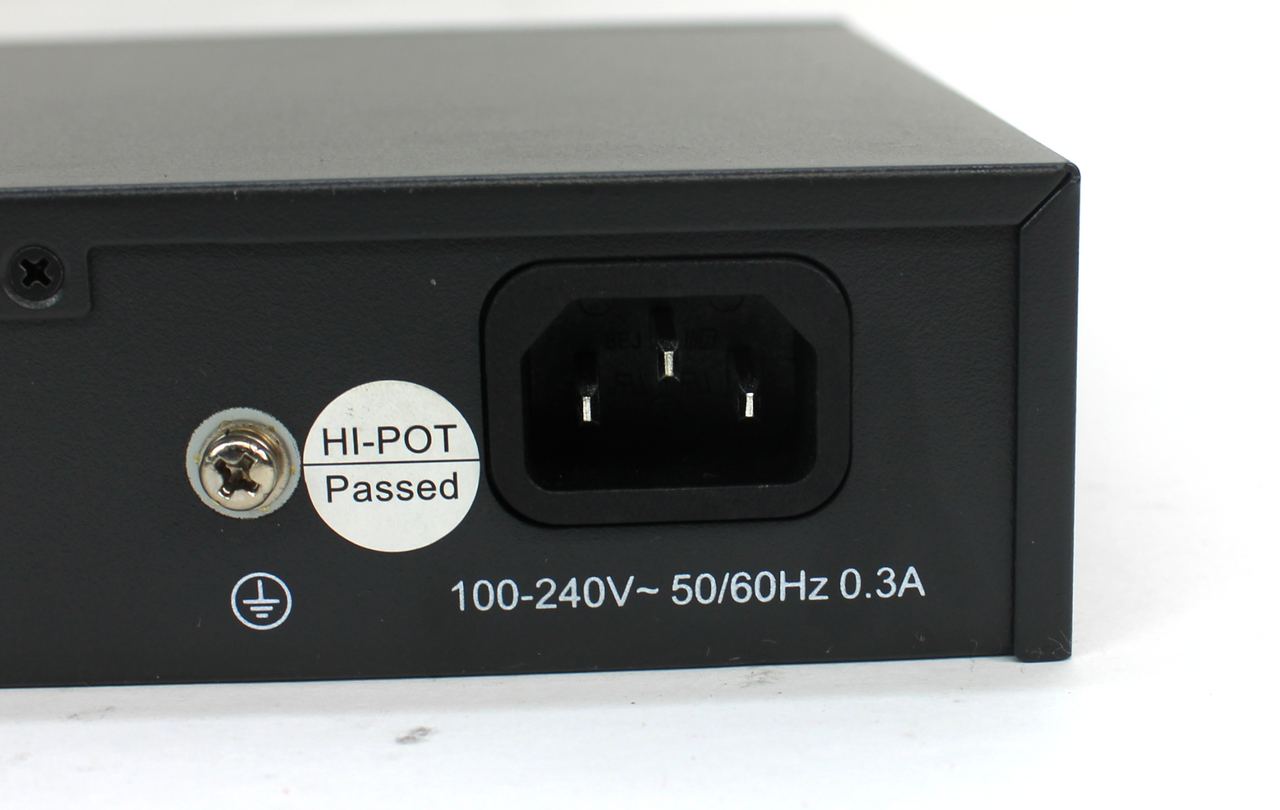 TP-Link TL-SF1016DSDS 16-Port 10/100Mbps Switch, 100-240V