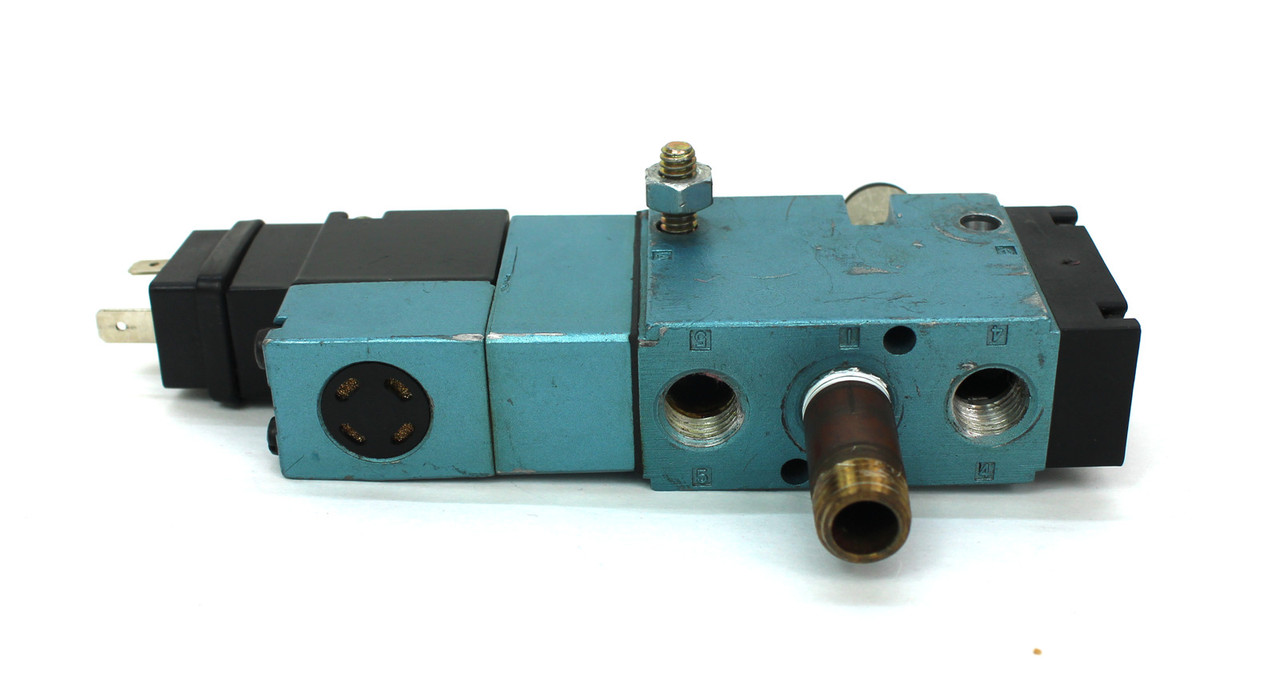 MAC 811C-PM-501JD-152 w/ PME-501JD Solenoid Valve