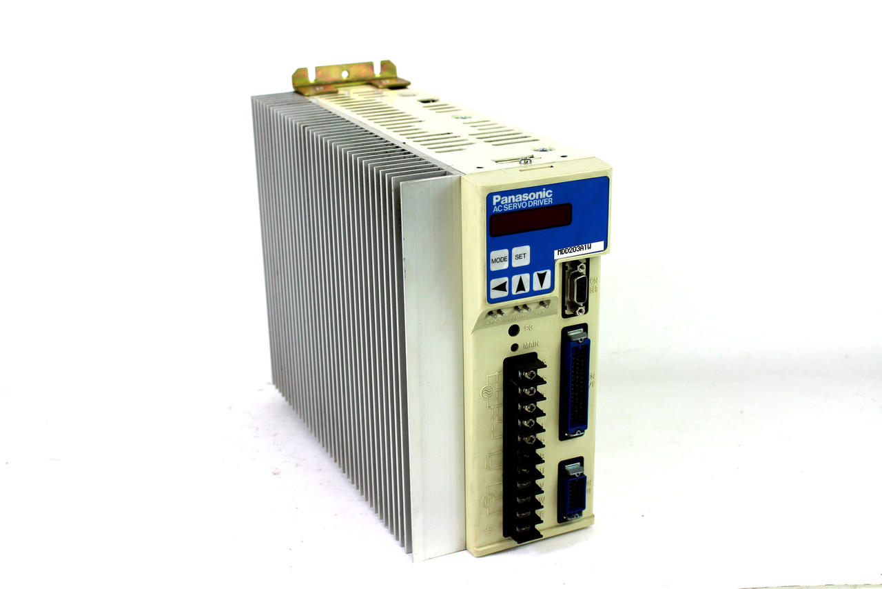 Panasonic MDD203A1W AC Servo Drive 200V, 2.0Kw, 2500P/r Encoder