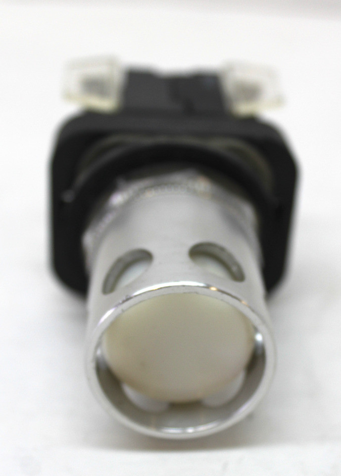 Allen Bradley 800T-QAH10W Illuminated White Momentary Pushbutton W/Guard 120V