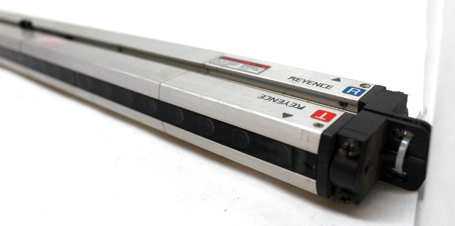 Keyence PJ-V20T/R Light Curtain Transmitter & Receiver Set w/(6)PJ-V21T/R