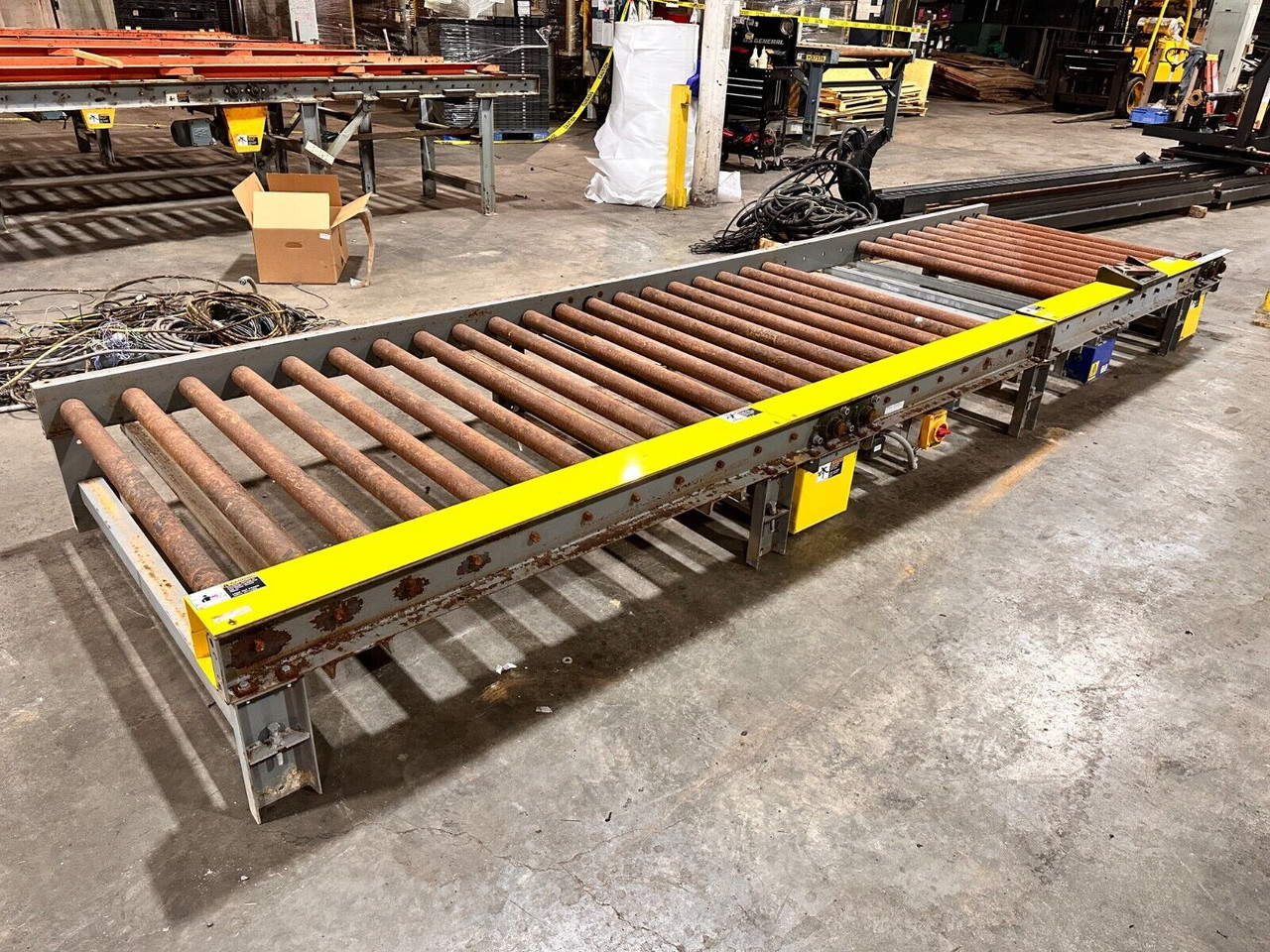 46 1/2" Wide x 201" Long Pallet Conveyor Chain Driven Powered Roller Conveyor