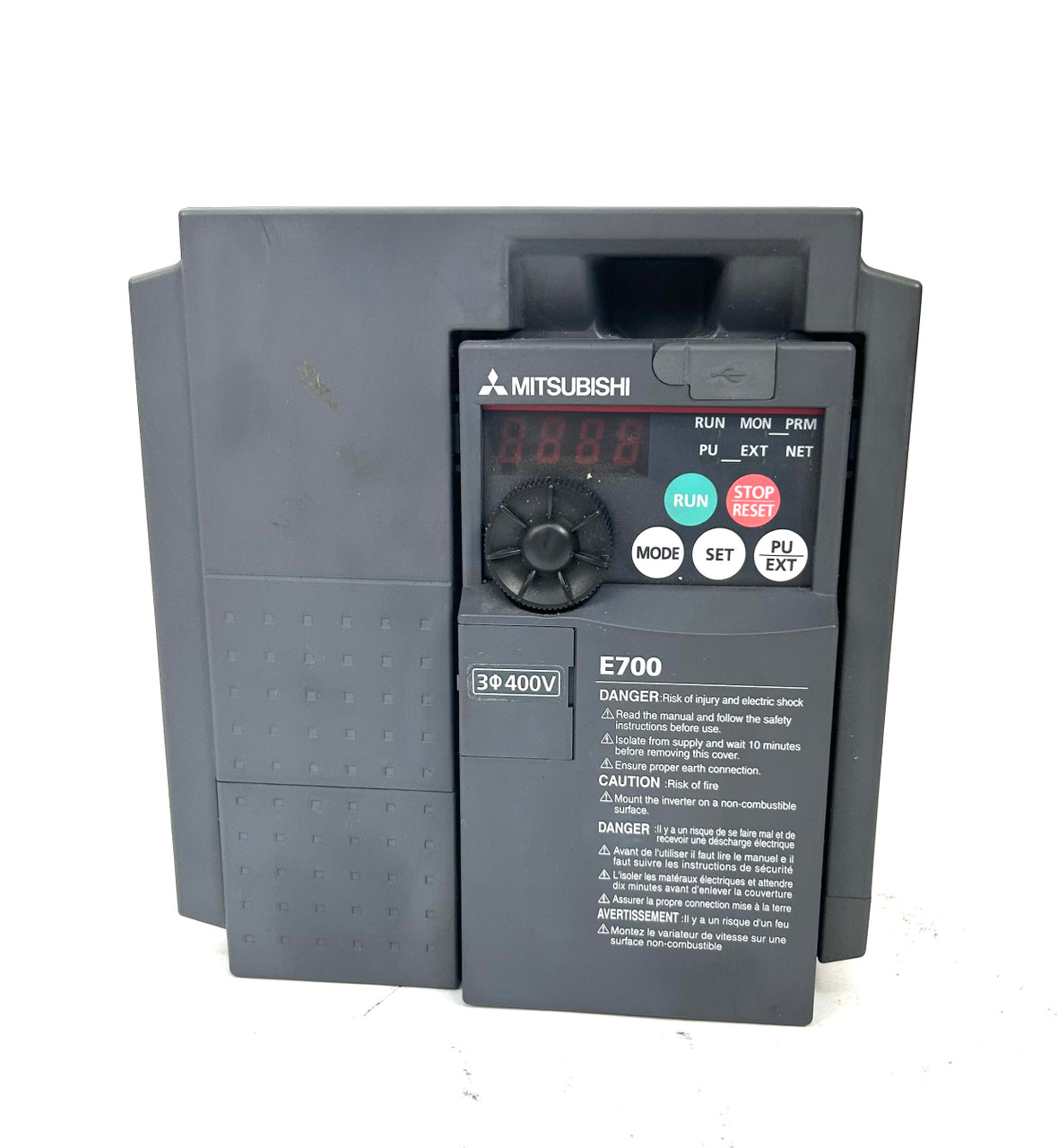 Mitsubishi FR-E740-060-NA AC Inverter, 380-480 VAC