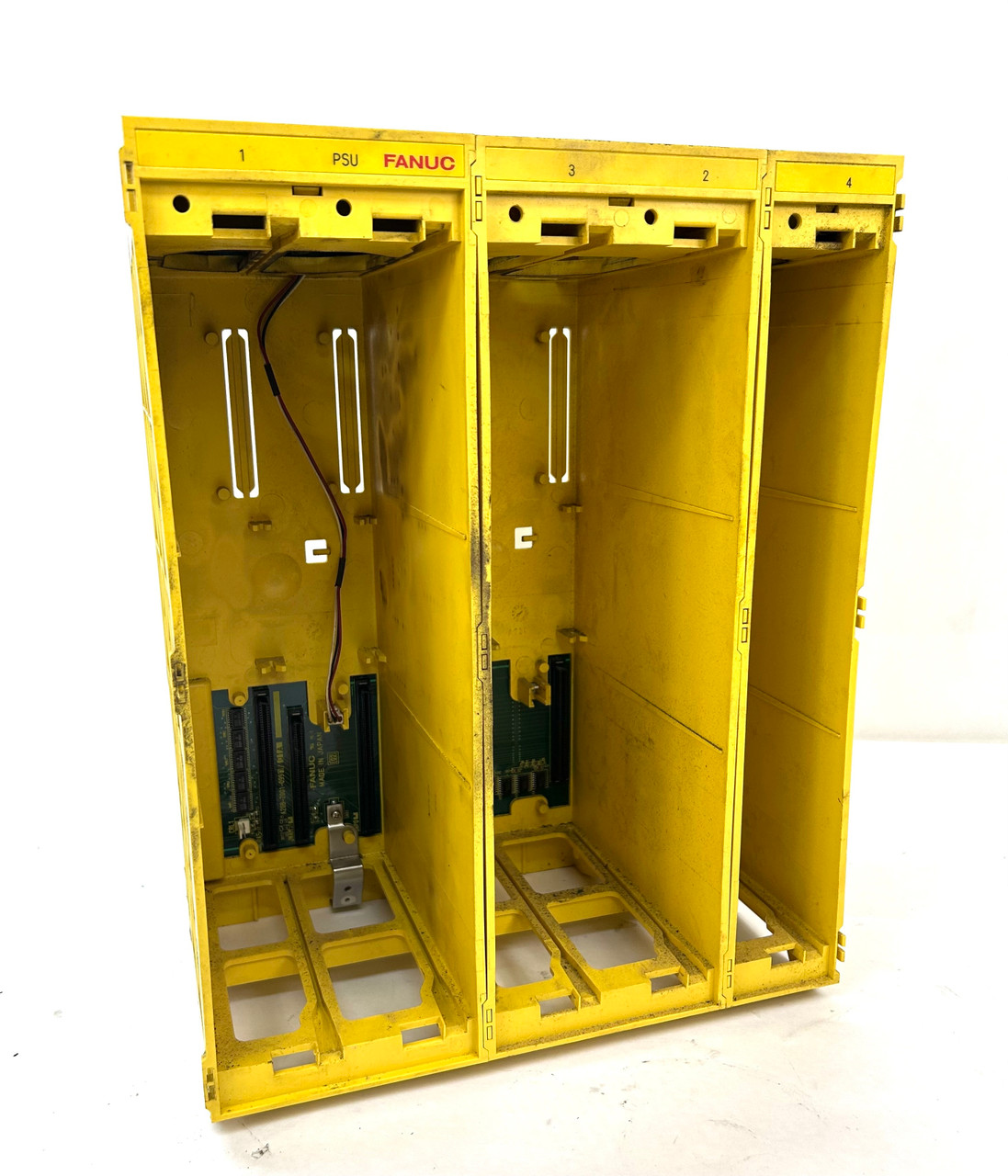 Fanuc A05B-2316-C111 Back Plane 5 Slot w/ A16B-3200-0040/05D & A16B-1212-0871/15C Board