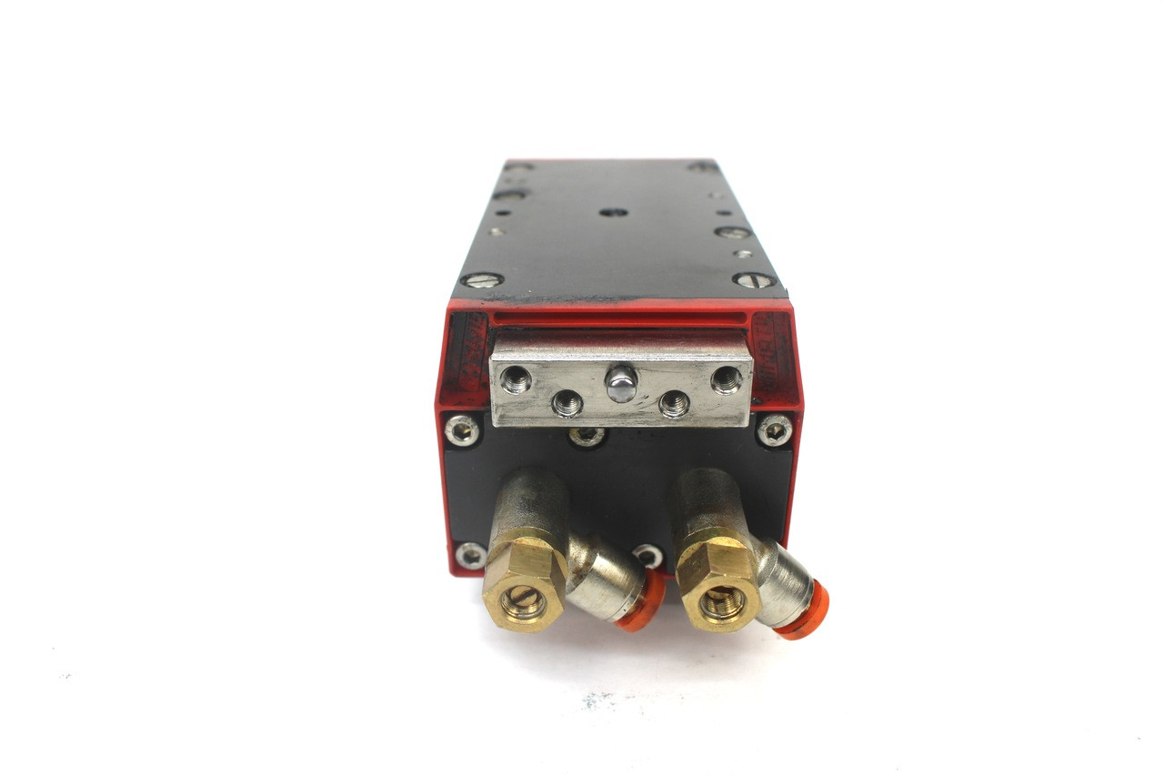 Gimatic PE-2540 Pneumatic Gripper 116 psi