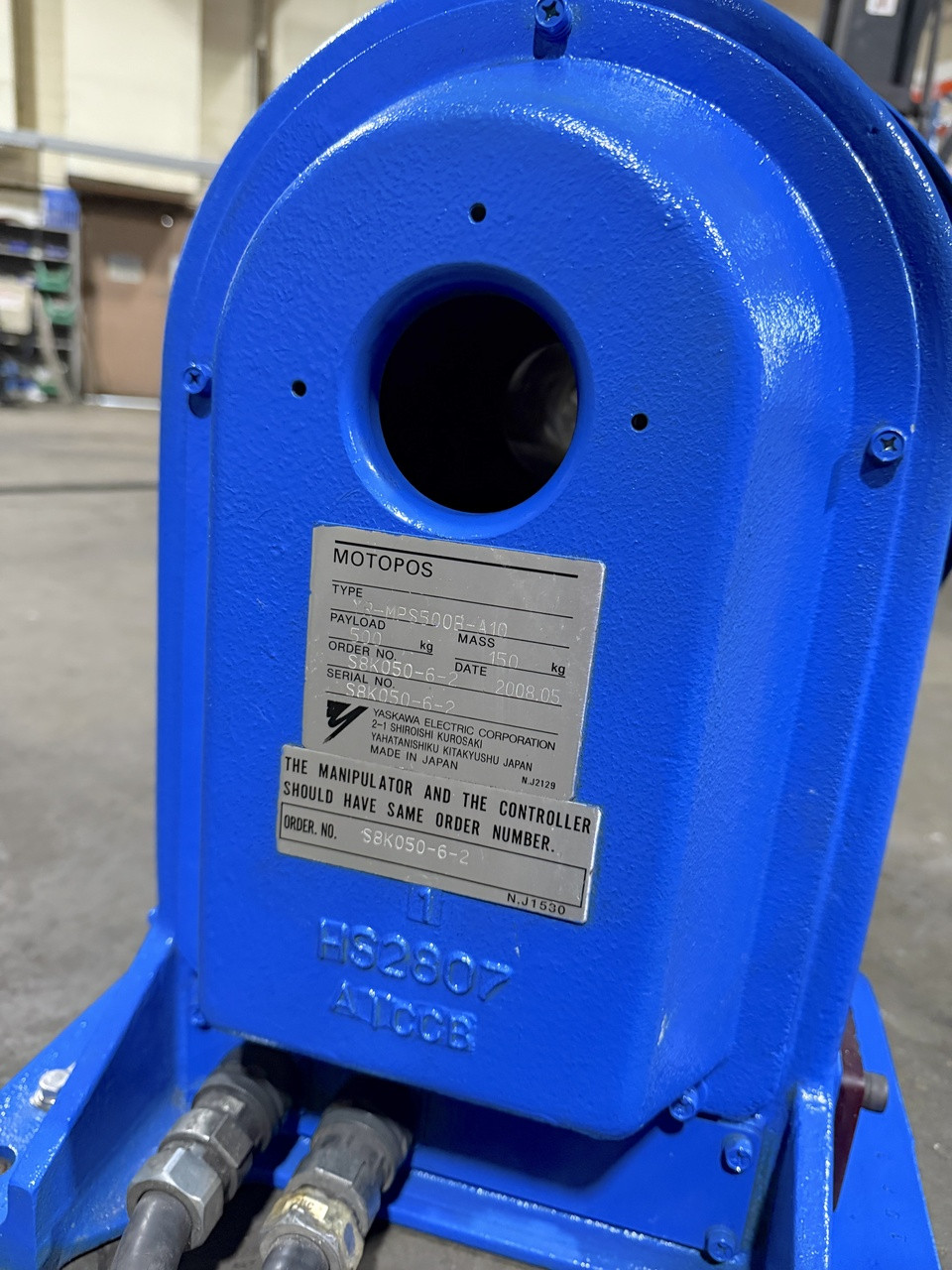 Motoman EA1900 Welding Robot Miller Auto Axcess 450 Welder