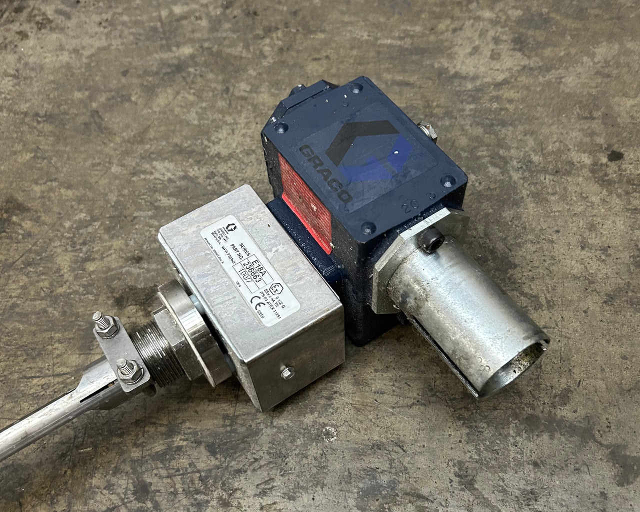 Graco 236663 Pneumatic Agitator Ser.E18A w/ Ironman B813-20-L(SP) Gear Reducer