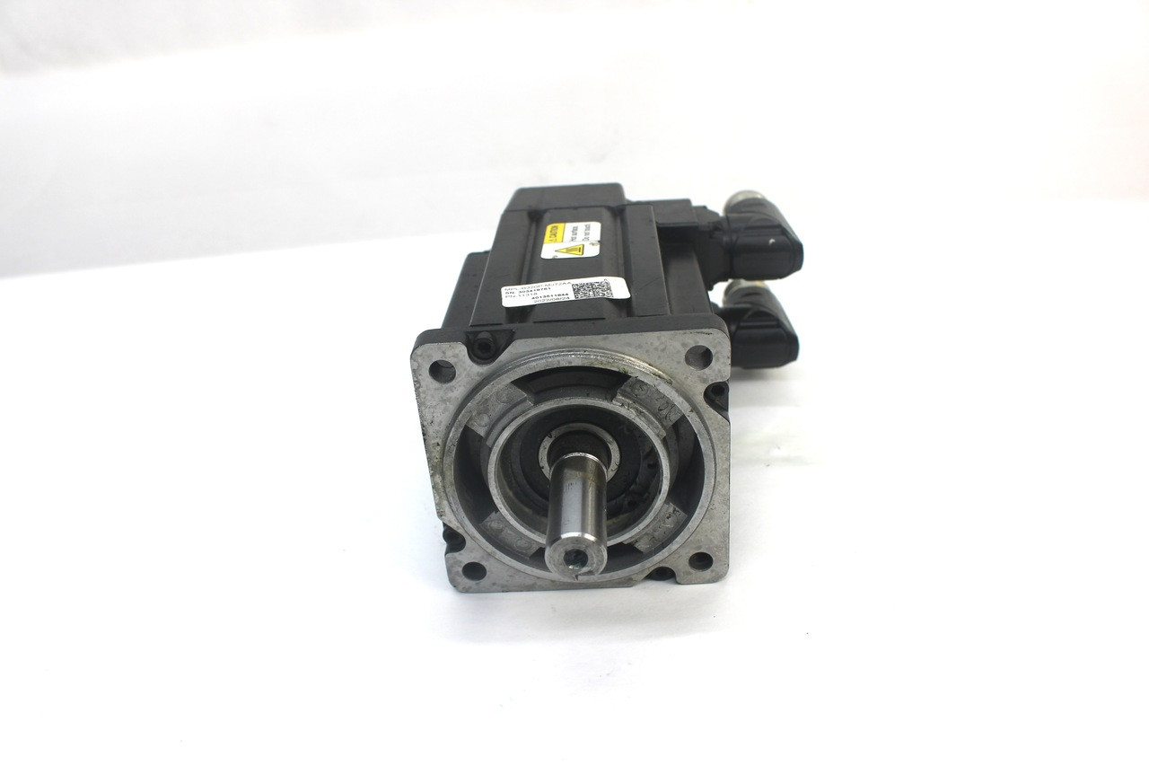 Allen Bradley MPL-B320P-MJ72AA Ser. A AC Servo Motor, 400V