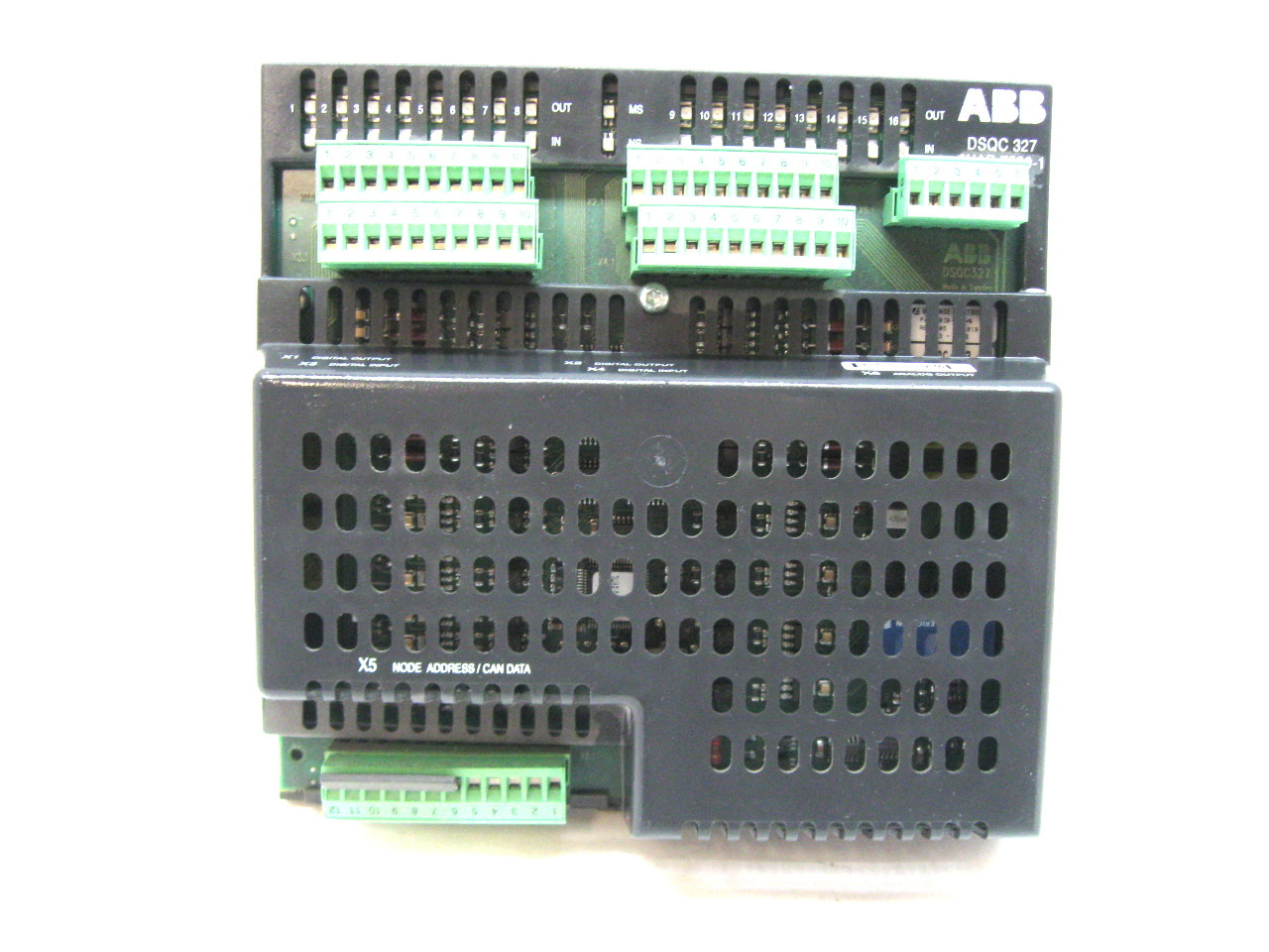 ABB DSQC 327 3HAB 7230-1 Combination I/O Module