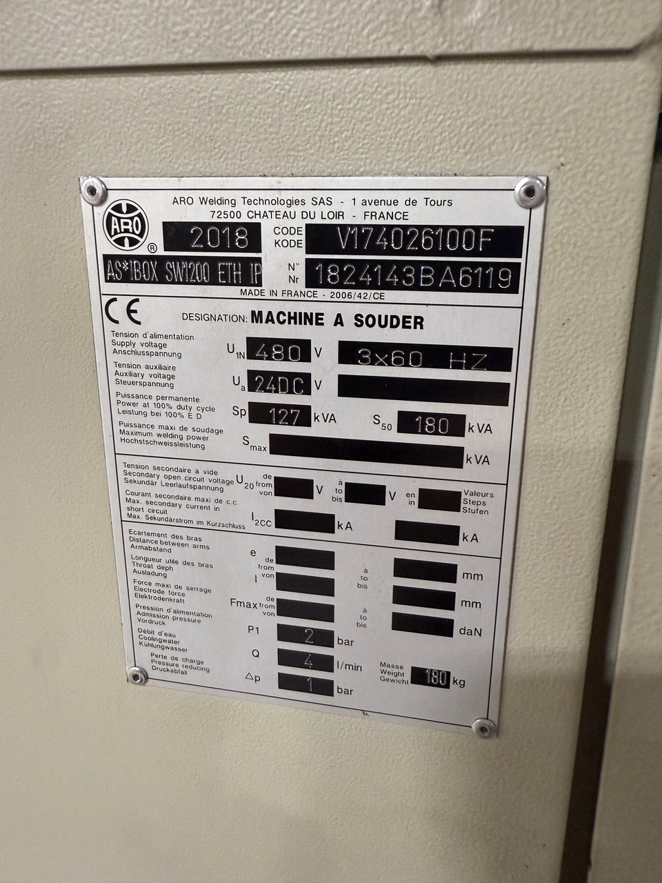 Fanuc R-2000iA/ 200FO Robot with R-J3iB Control, Turntable, ARO Spot Welder
