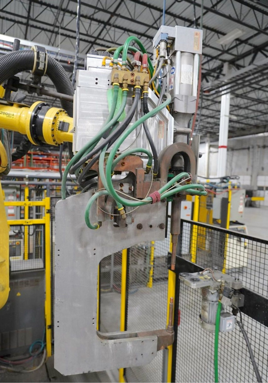 Fanuc R-2000iA/ 200FO Robot with R-J3iB Control, Turntable, ARO Spot Welder