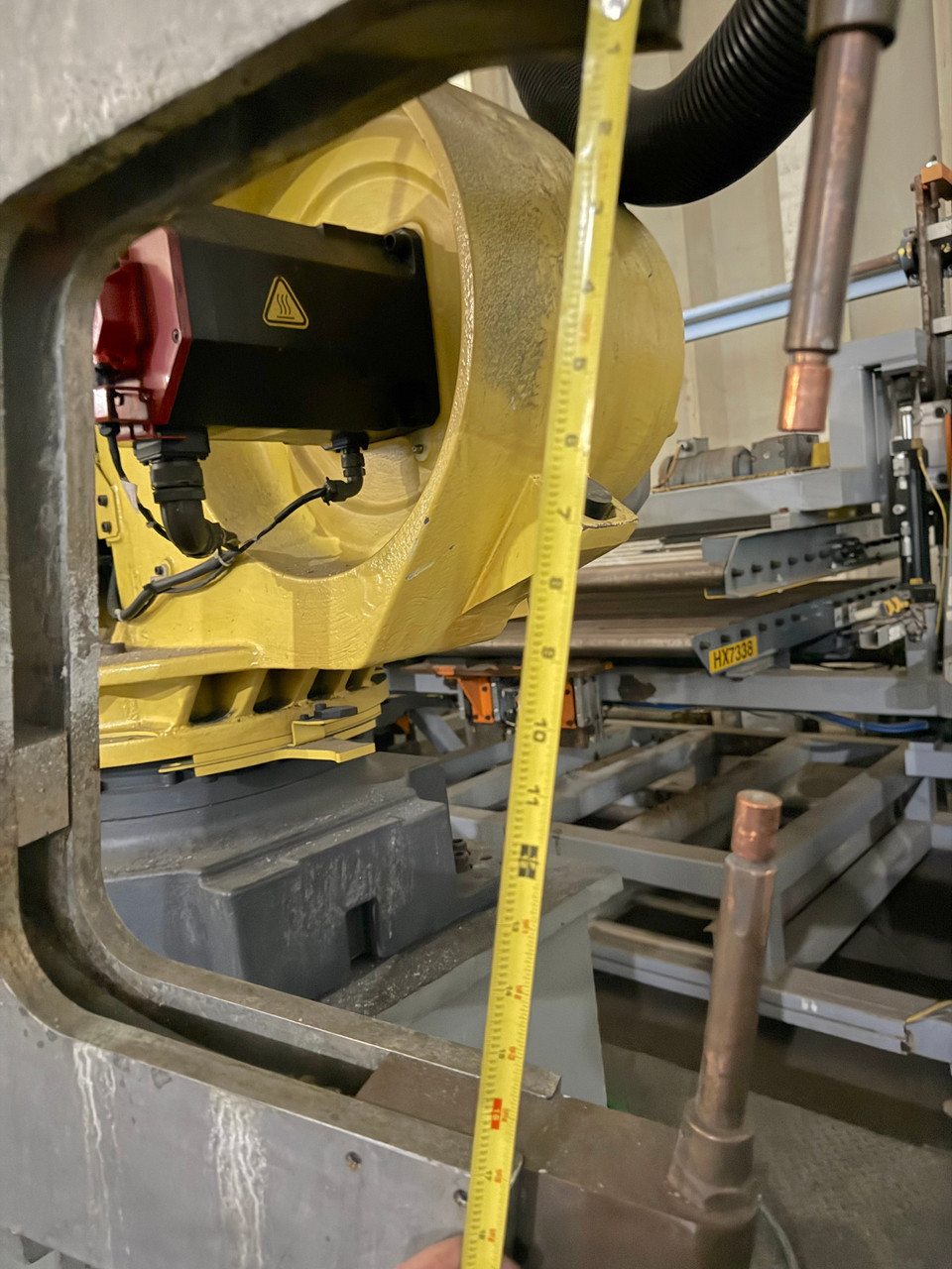 Fanuc R-2000iA/ 200FO Robot with R-J3iB Control, Turntable, ARO Spot Welder