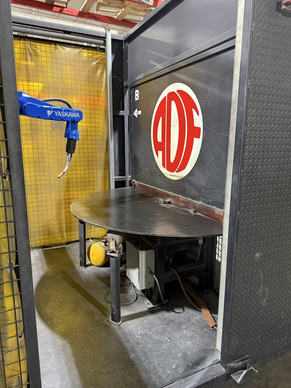 Motoman MA1900 Robotic Weld Cell DX100 Control, Miller Auto Axcess 450-DI Welder
