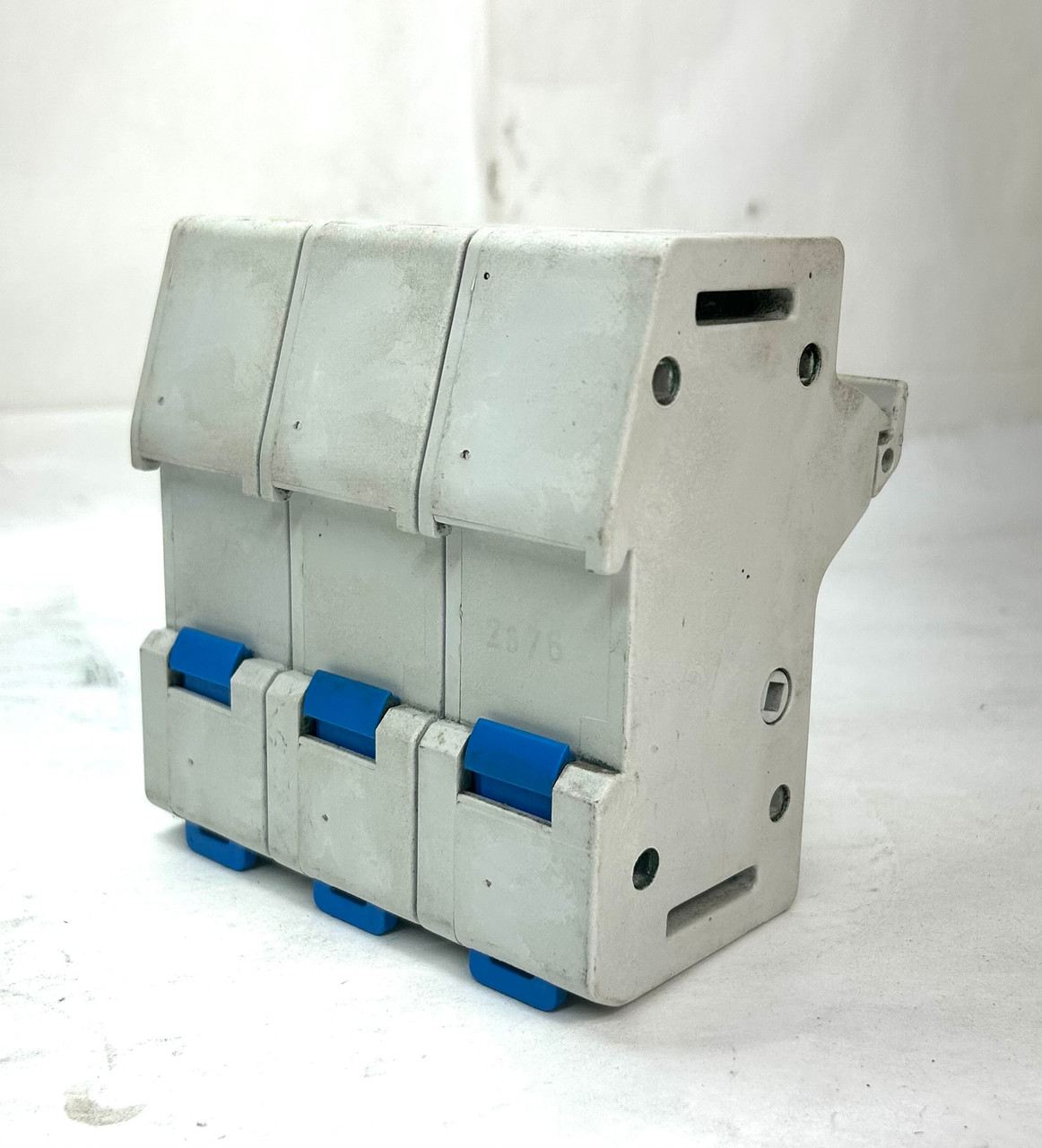 Ferraz Shawmut US6J31 Ultrasafe Fuse Holder, 600V