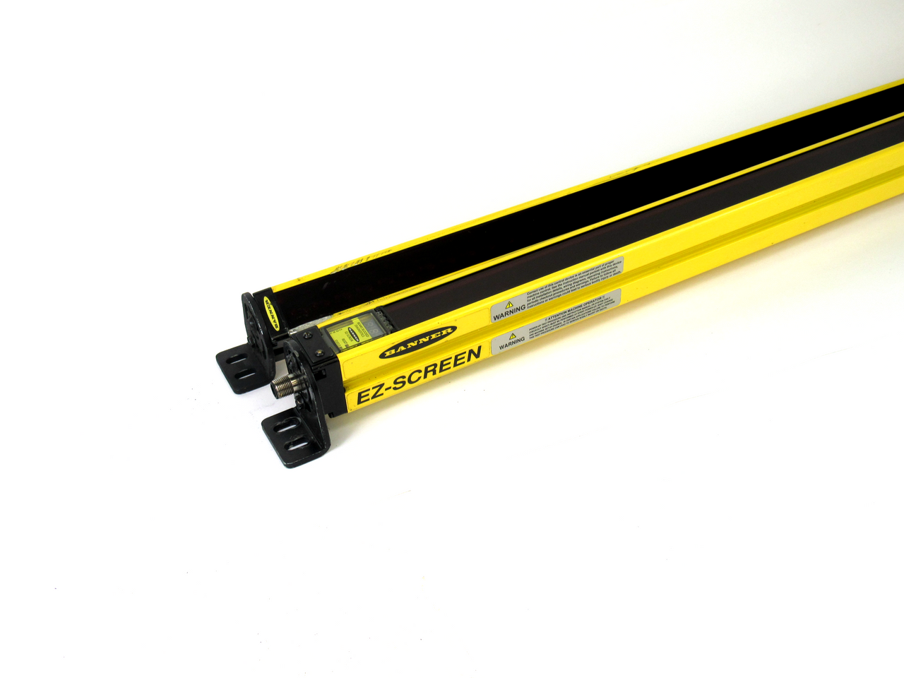 Banner SLSR30-900Q8/SLSE30-900Q8 EZ-Screen Light Curtain Emitter / Receiver 900mm