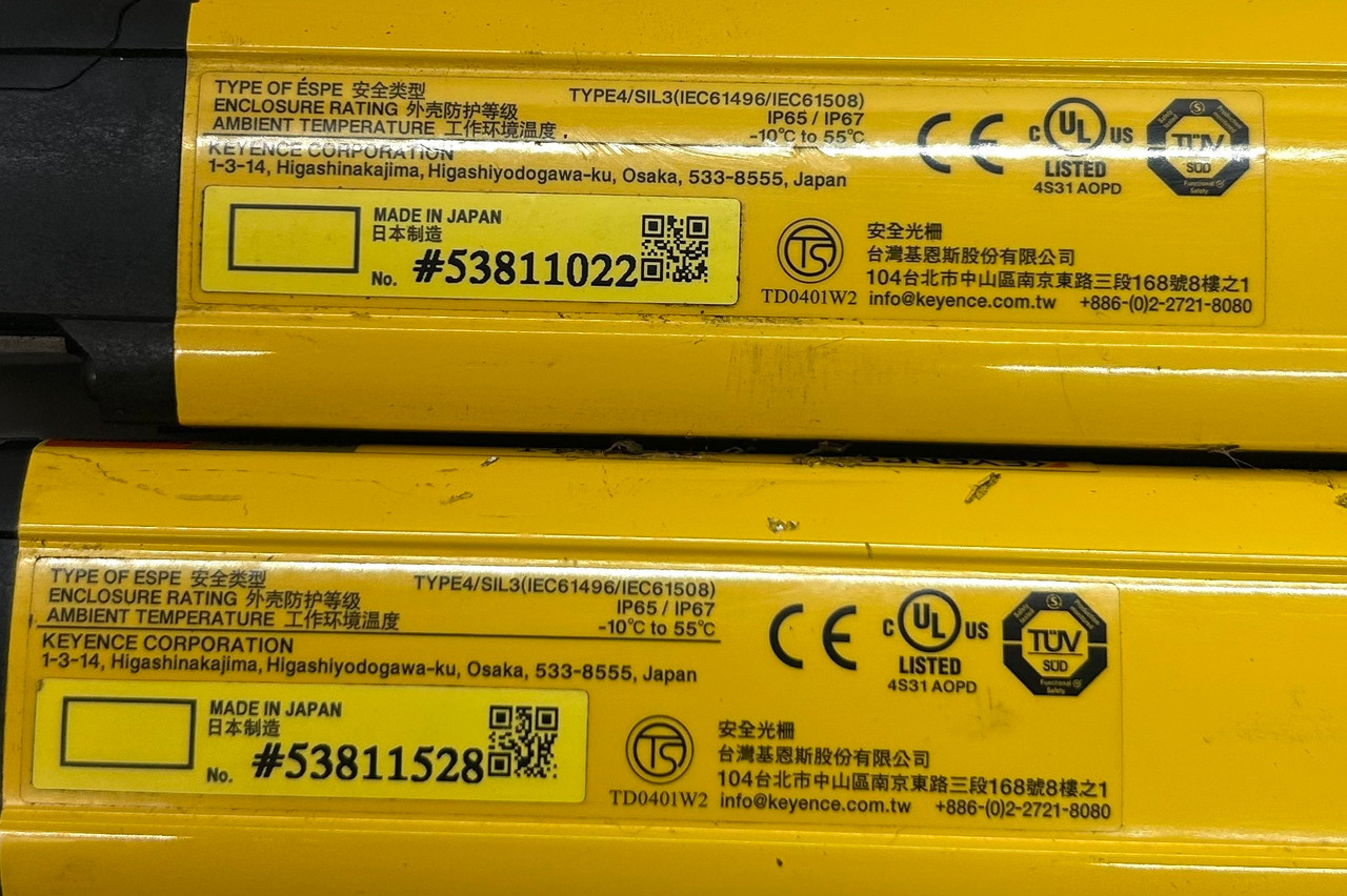 Keyence GL-R36H Transmitter and Receiver Light Curtain, 24VDC