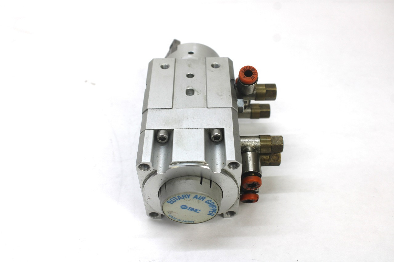Smc MRHQ16D-180S-N Rotary Gripper 22 MM Bore 90 Degree Rotation