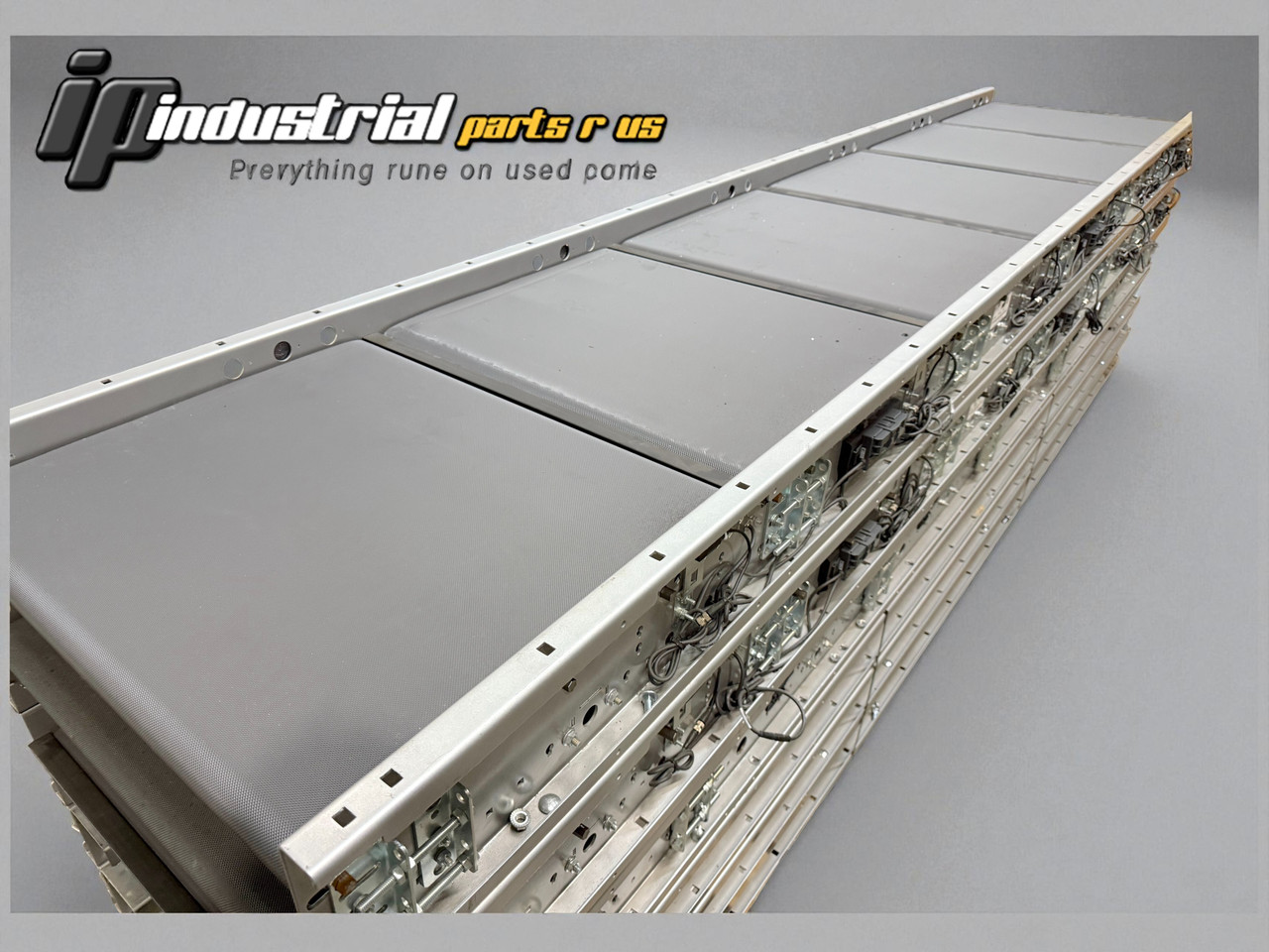 Trew 26" MDR Belted Conveyor Zero Pressure Powered Roller Conveyor Intelligrated Trew 26" MDR Belted Conveyor Zero Pressure Powered Roller Conveyor Intelligrated