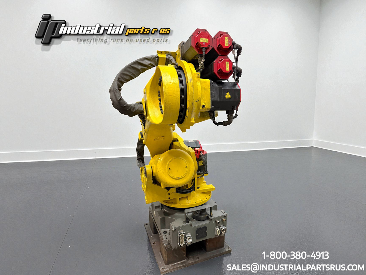 2006 Fanuc R-2000iB/165F 6-Axis Robot R-J3iC Ctrl Teach Pendant Tested 30-Day