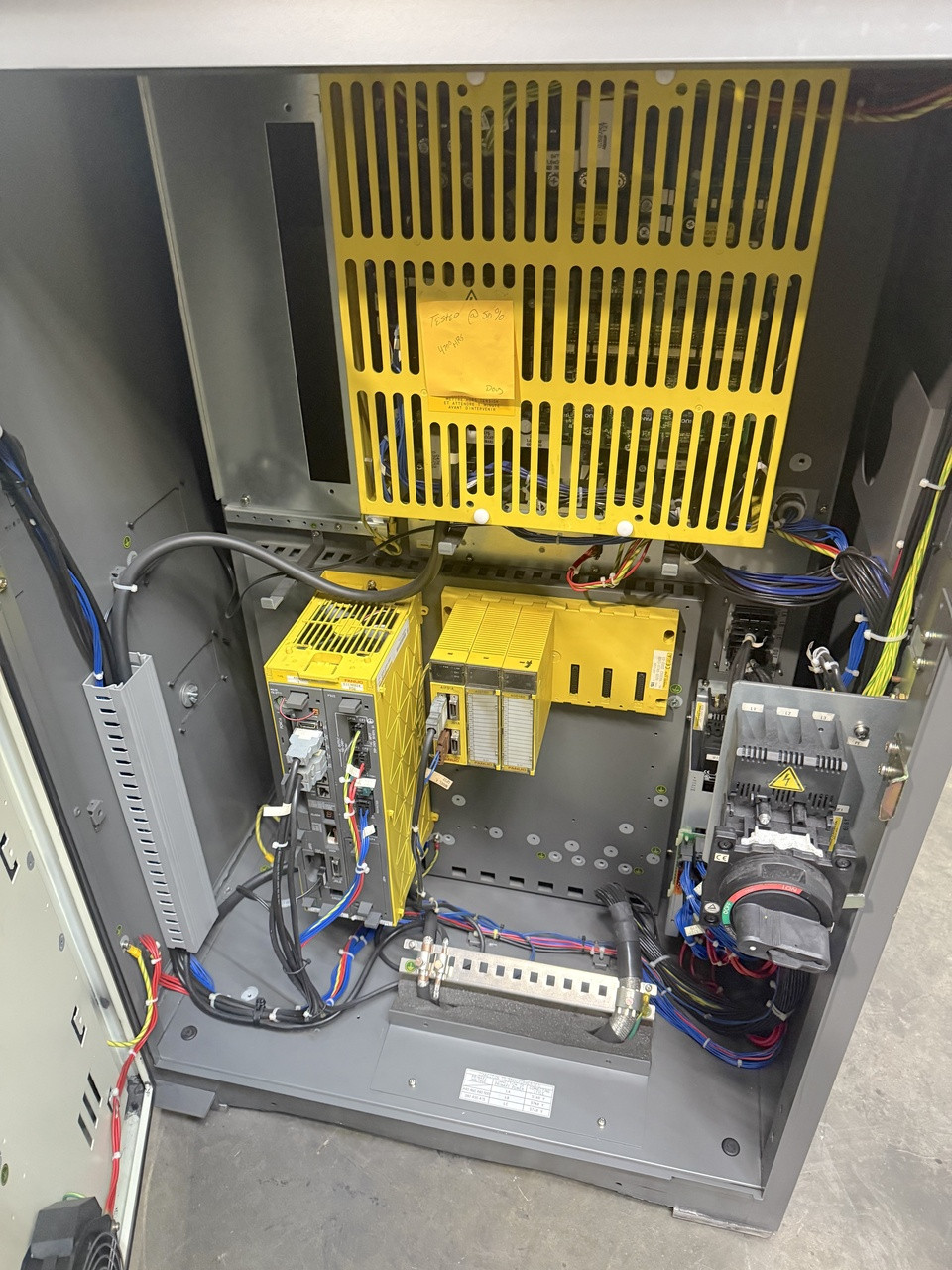 2011 Fanuc R-2000iB/165F 6-Axis Robot R-30iA Ctrl Teach Pendant Tested 30-Day