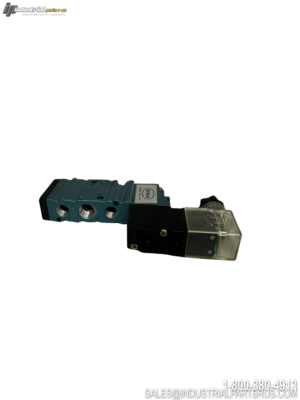 Nordson 303010C Solenoid Valve with threaded ports electrical connector pneumatic control valve green body