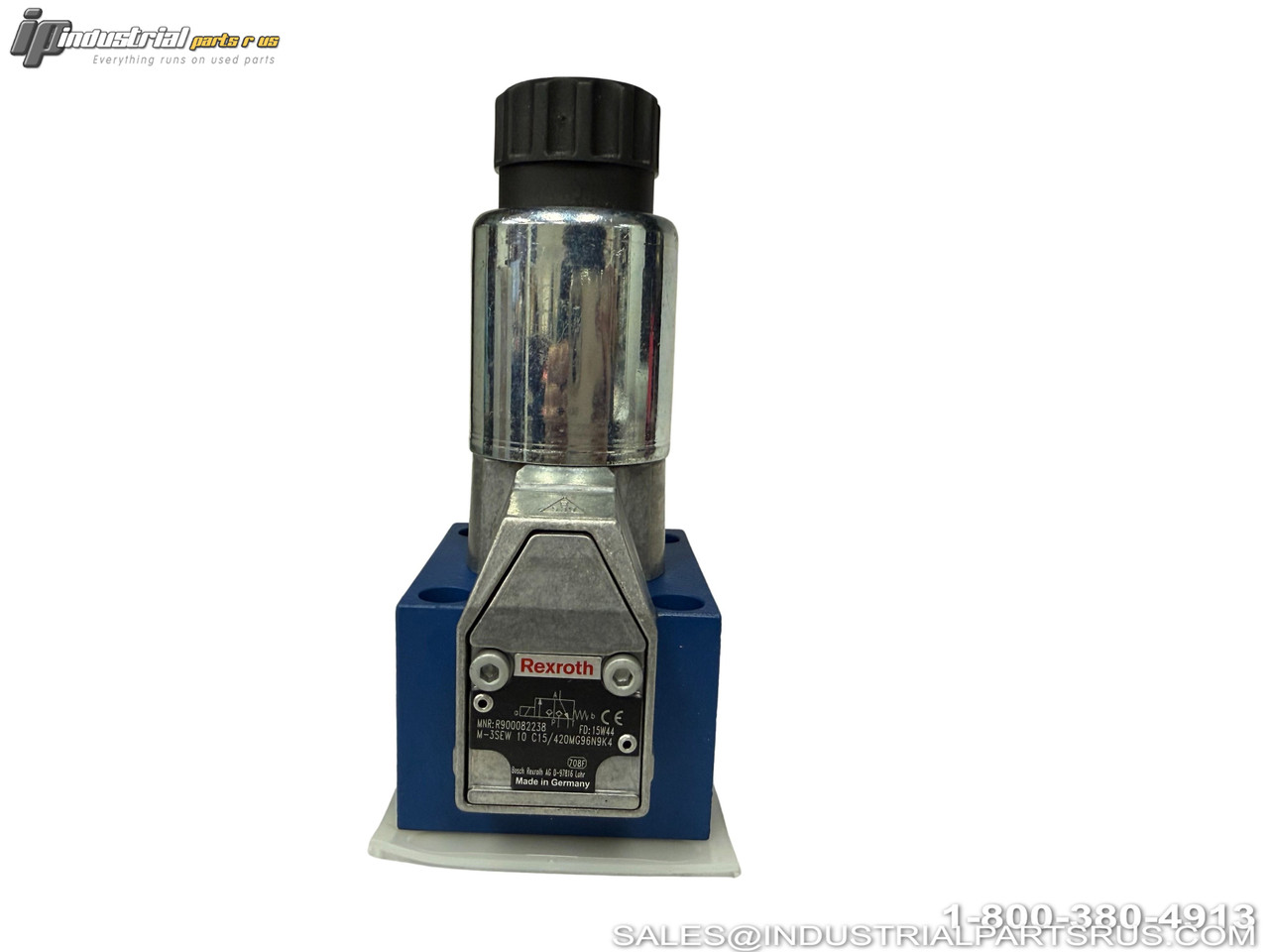 Rexroth R900082238 solenoid valve with chrome plated body, black adjustment knob, blue base mounting block